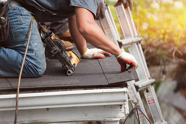 Best Roofing Contractors for Homes  in Roanoke, IN